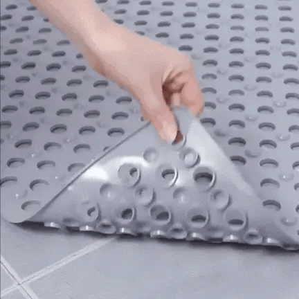 ✨⚡🚿Premium Anti Slip Shower Safety Mat with Strong Suction Cups🧼